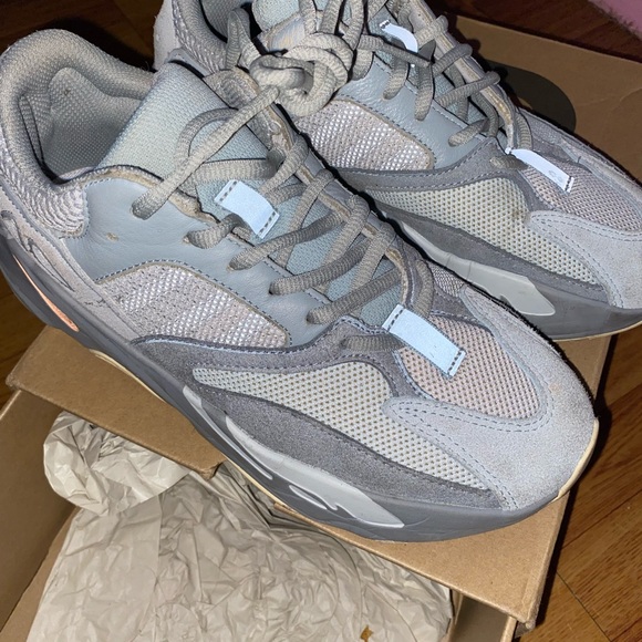 Yeezys 700